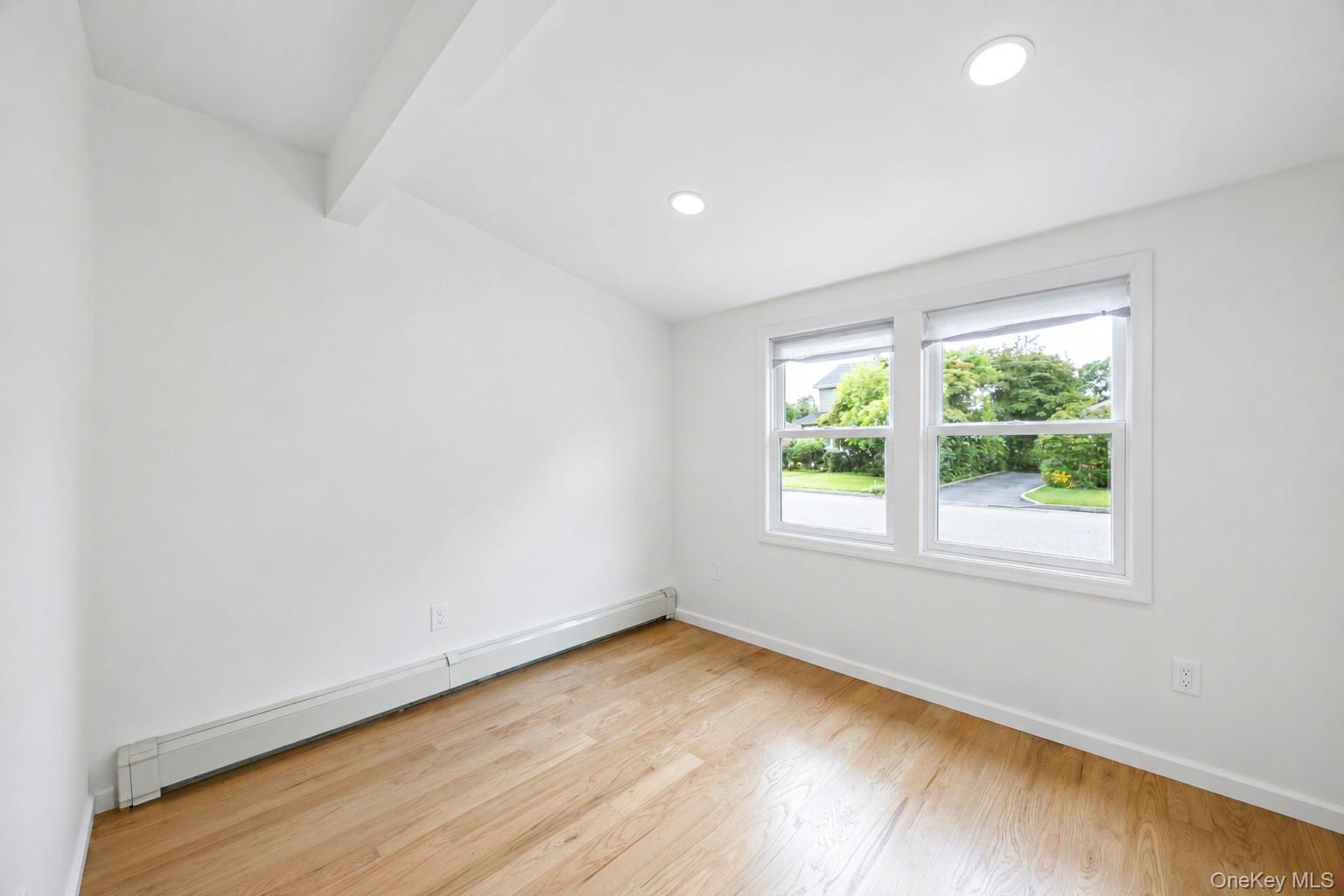 31 Oakland Avenue Property Photo 34
