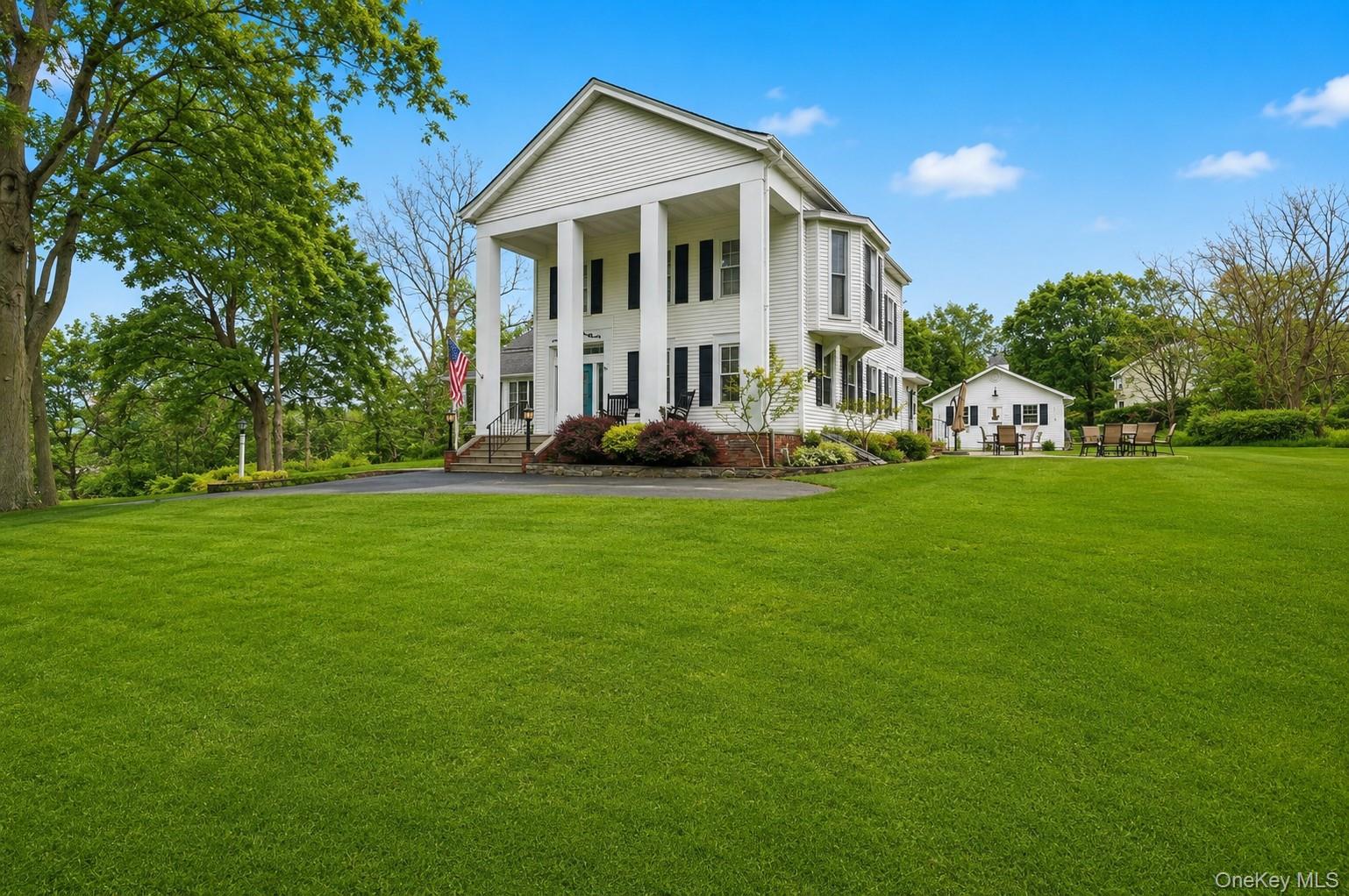 6 Country Club Road Property Photo 2