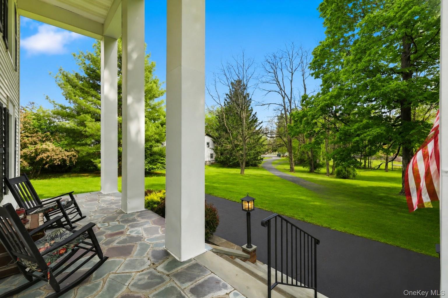 6 Country Club Road Property Photo 3