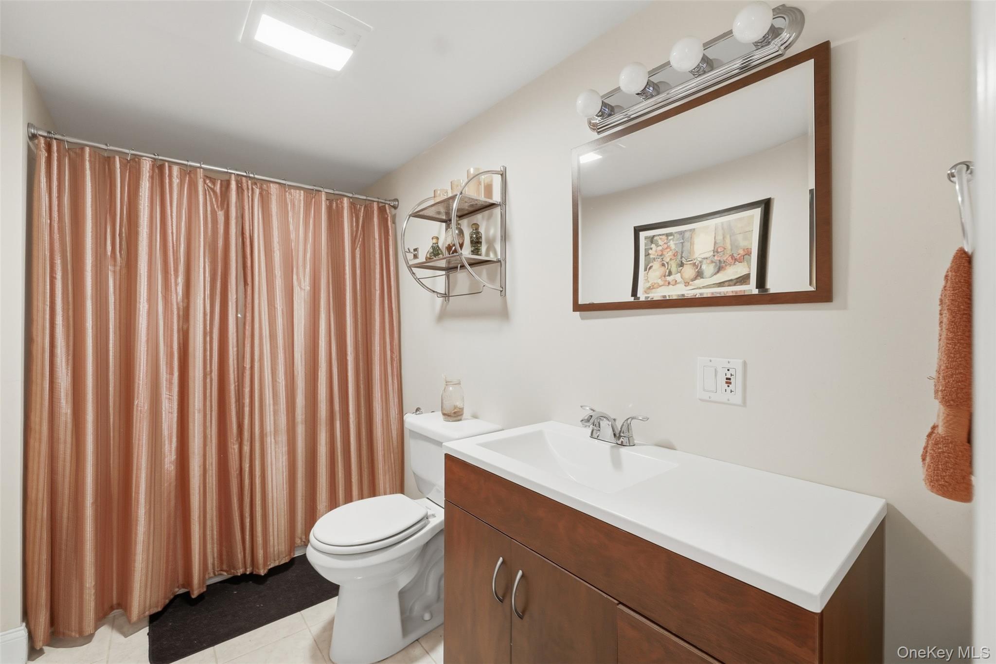 6 Country Club Road Property Photo 12