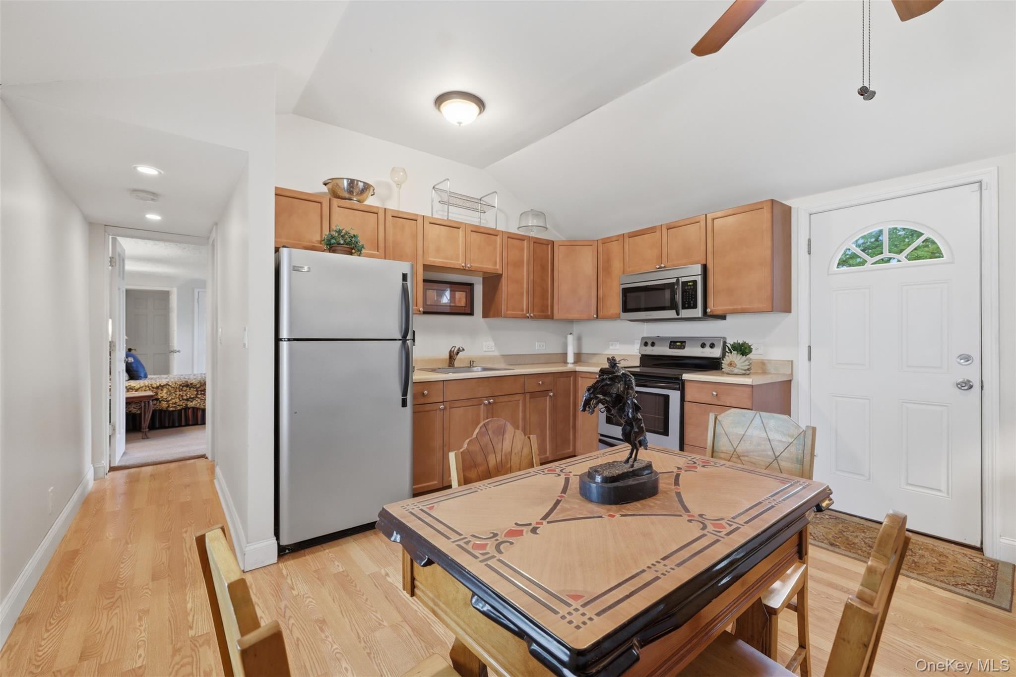 6 Country Club Road Property Photo 22