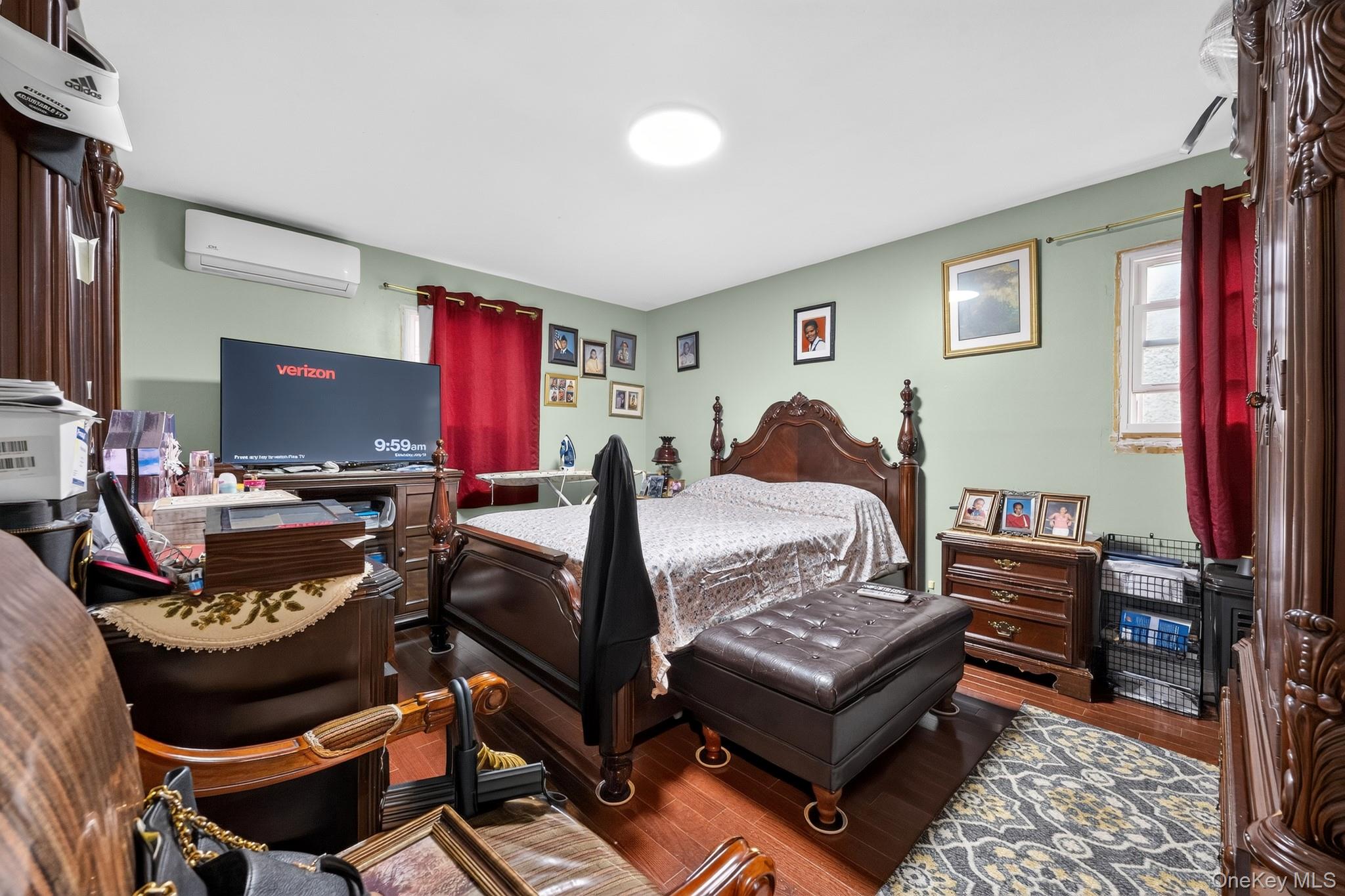 568 Autumn Avenue Property Photo 11