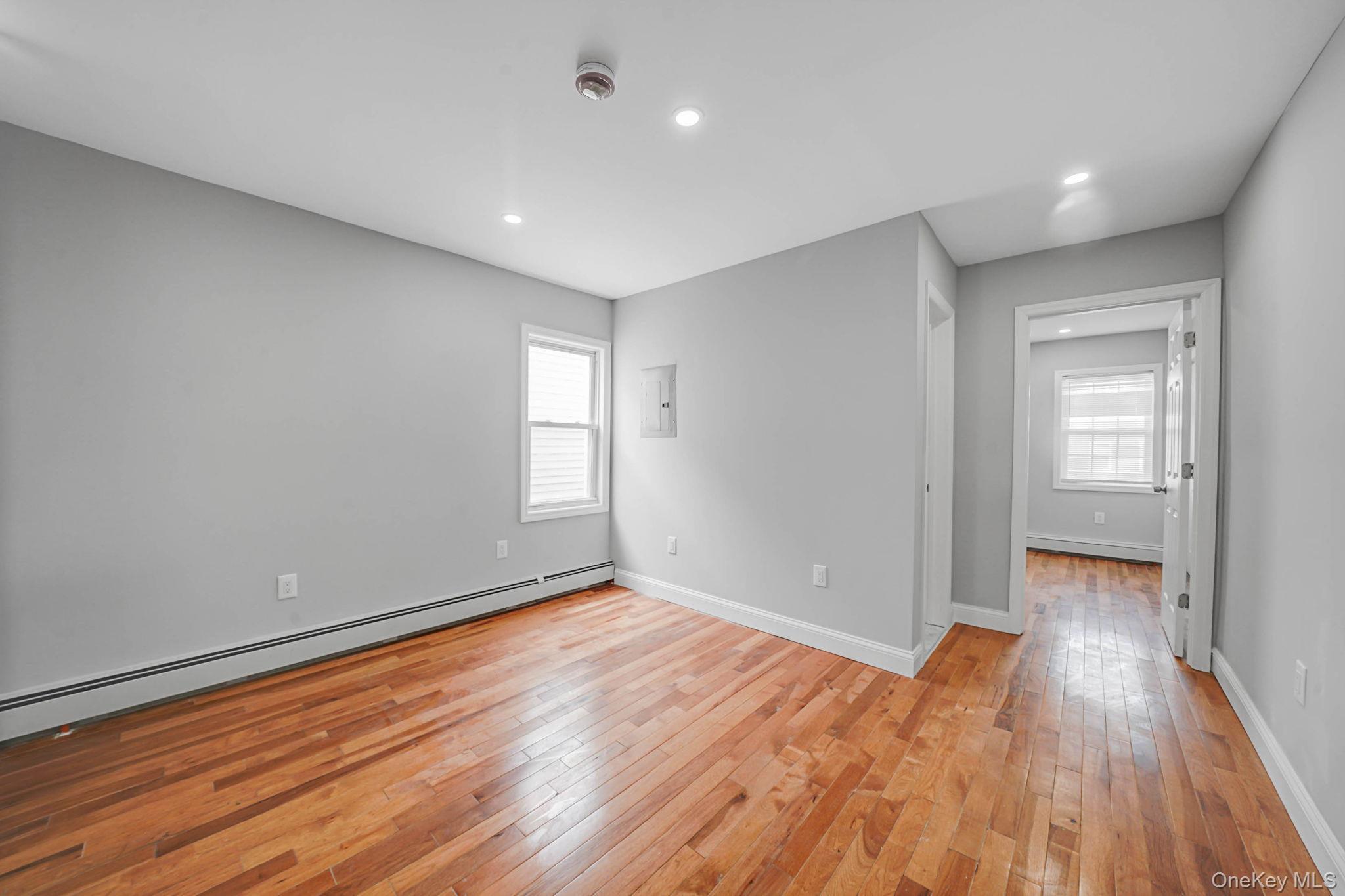 9217 92nd Street Property Photo 7