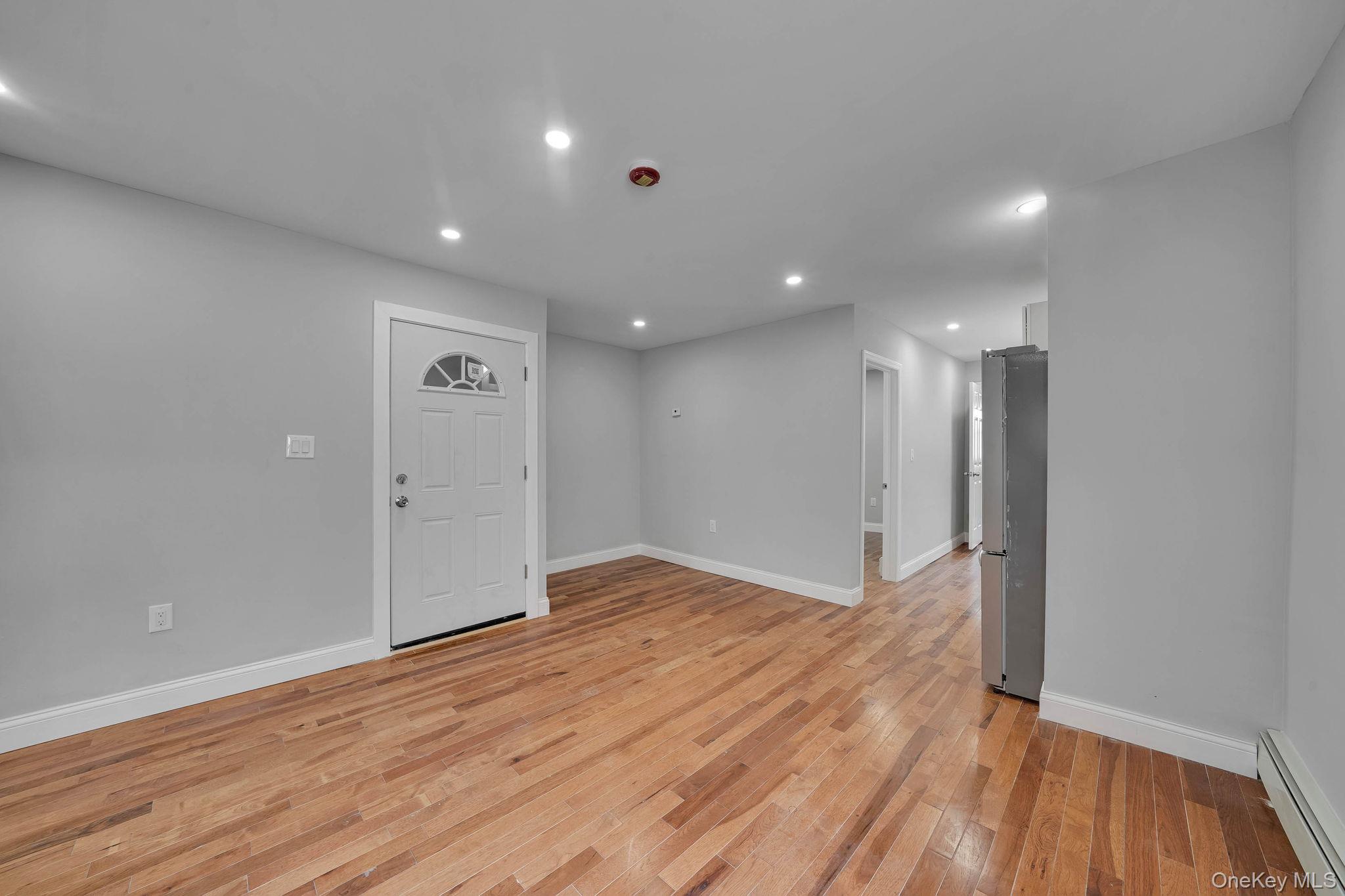 9217 92nd Street Property Photo 9