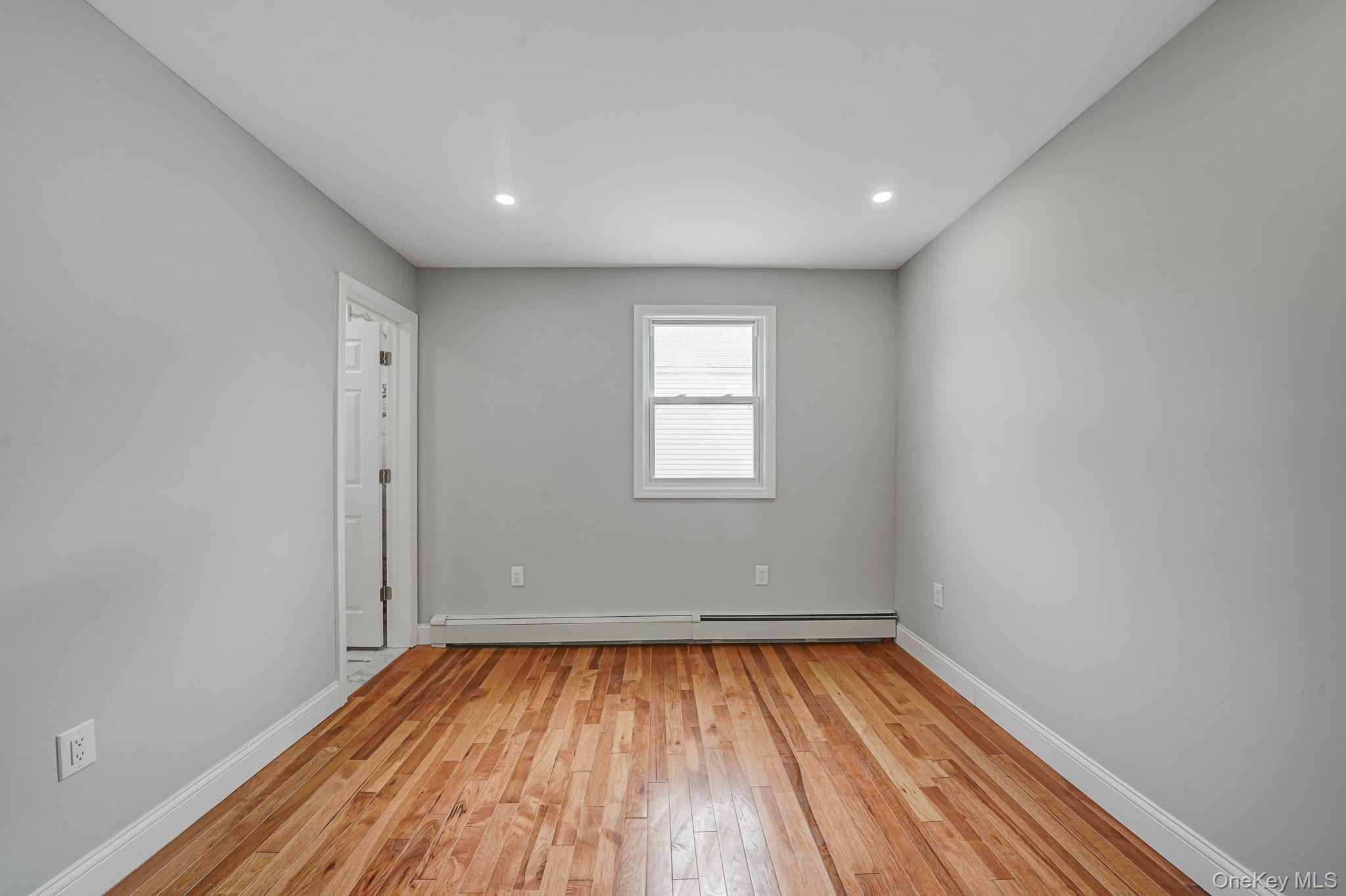 9217 92nd Street Property Photo 13