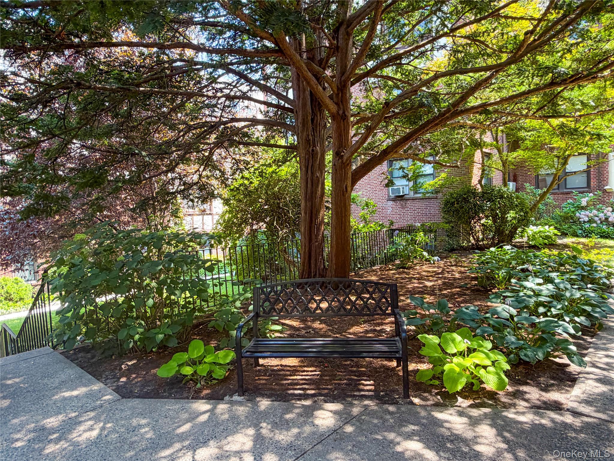 5 Greenridge Avenue B4 Property Photo 3