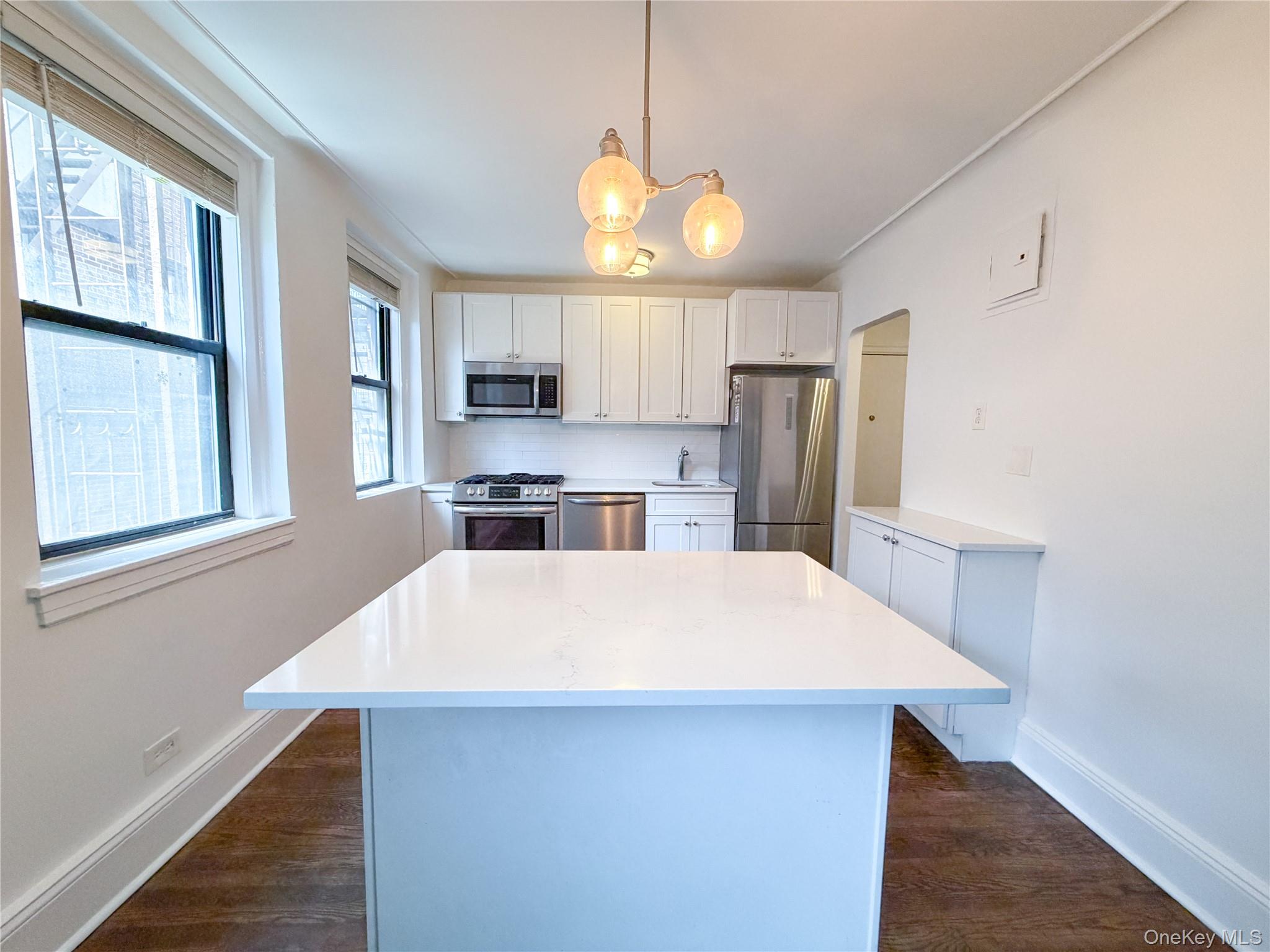 5 Greenridge Avenue B4 Property Photo 9