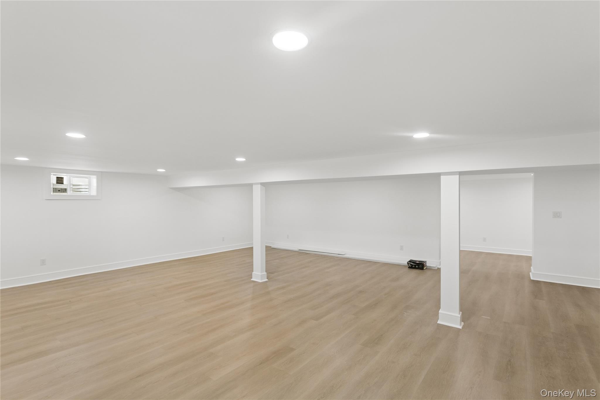 1222 Powell Avenue Property Photo 38