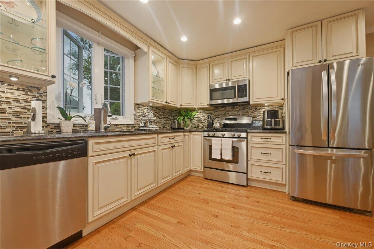 179 Locust Street Property Photo 10