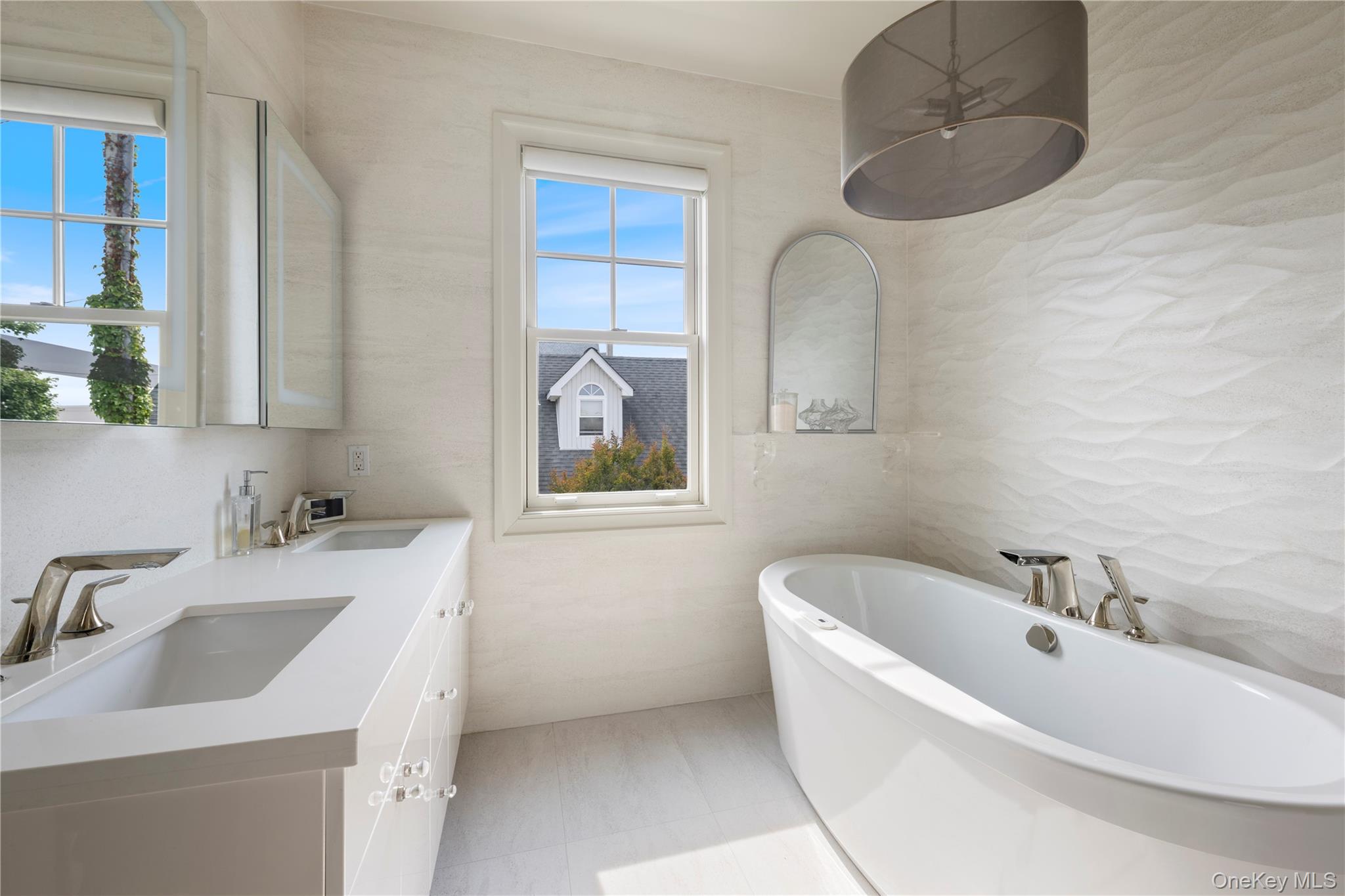 157 Washington Boulevard Property Photo 19