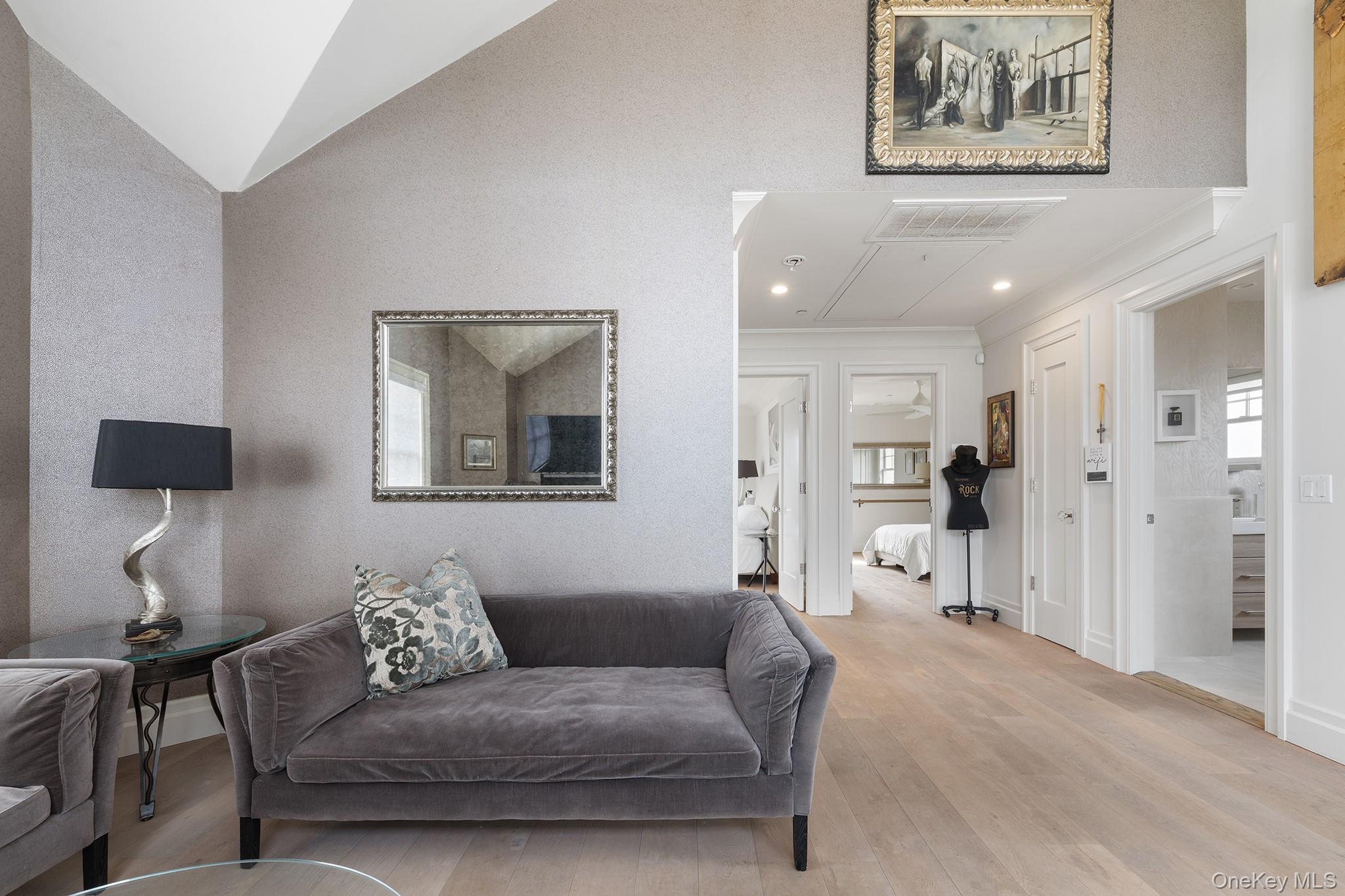 157 Washington Boulevard Property Photo 32