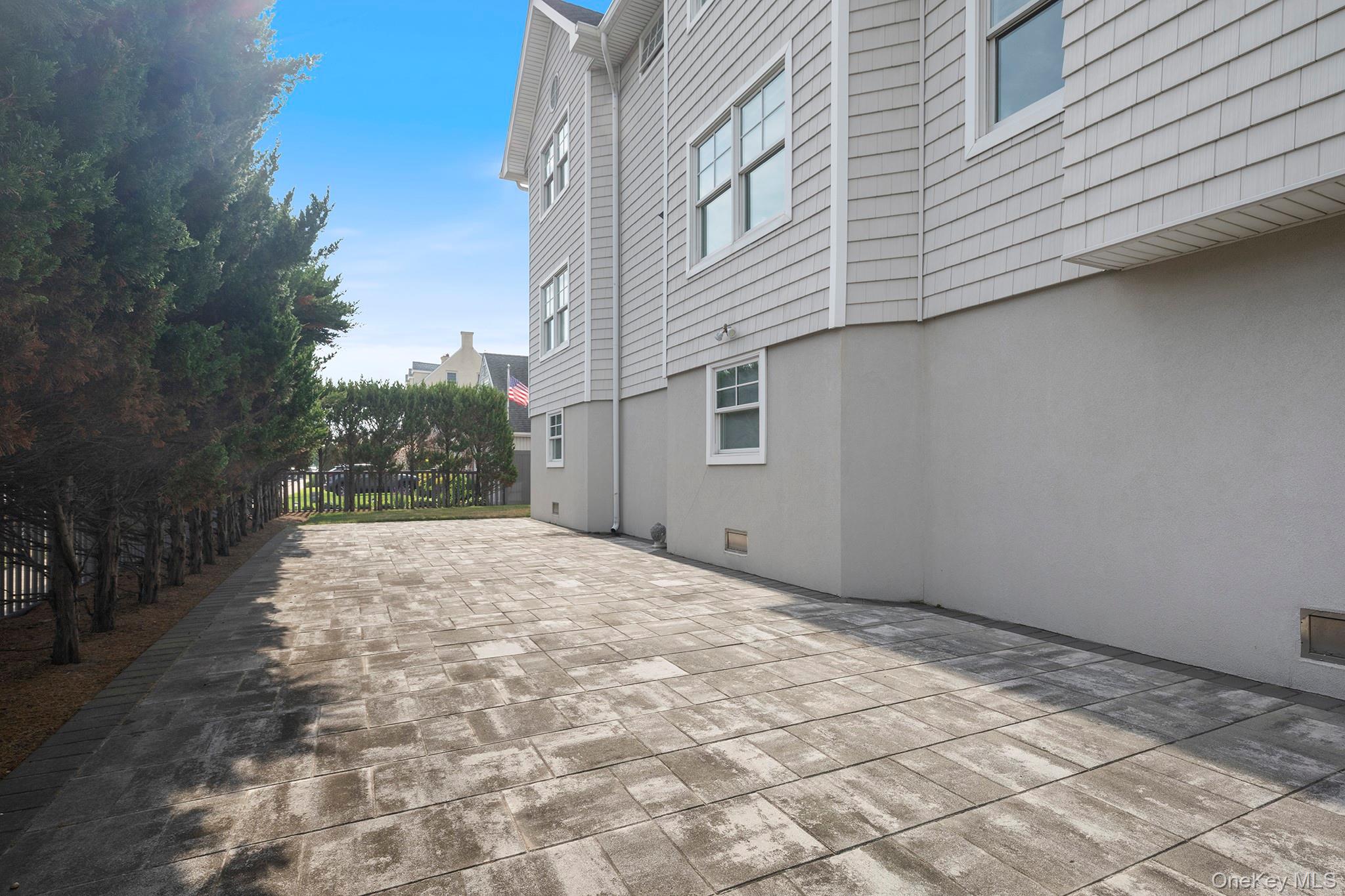 157 Washington Boulevard Property Photo 39