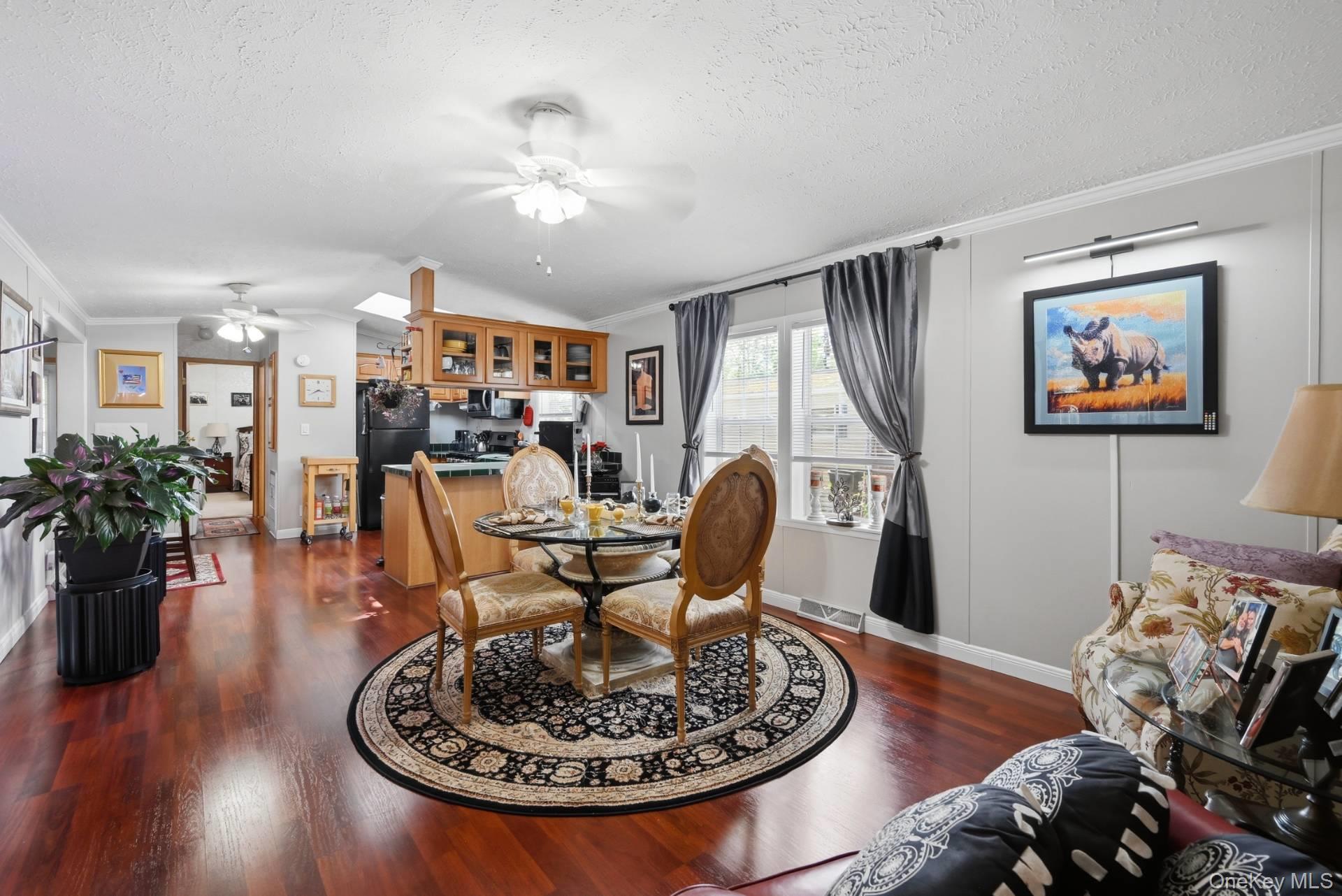 37 Hubbard Avenue 84 Property Photo 6
