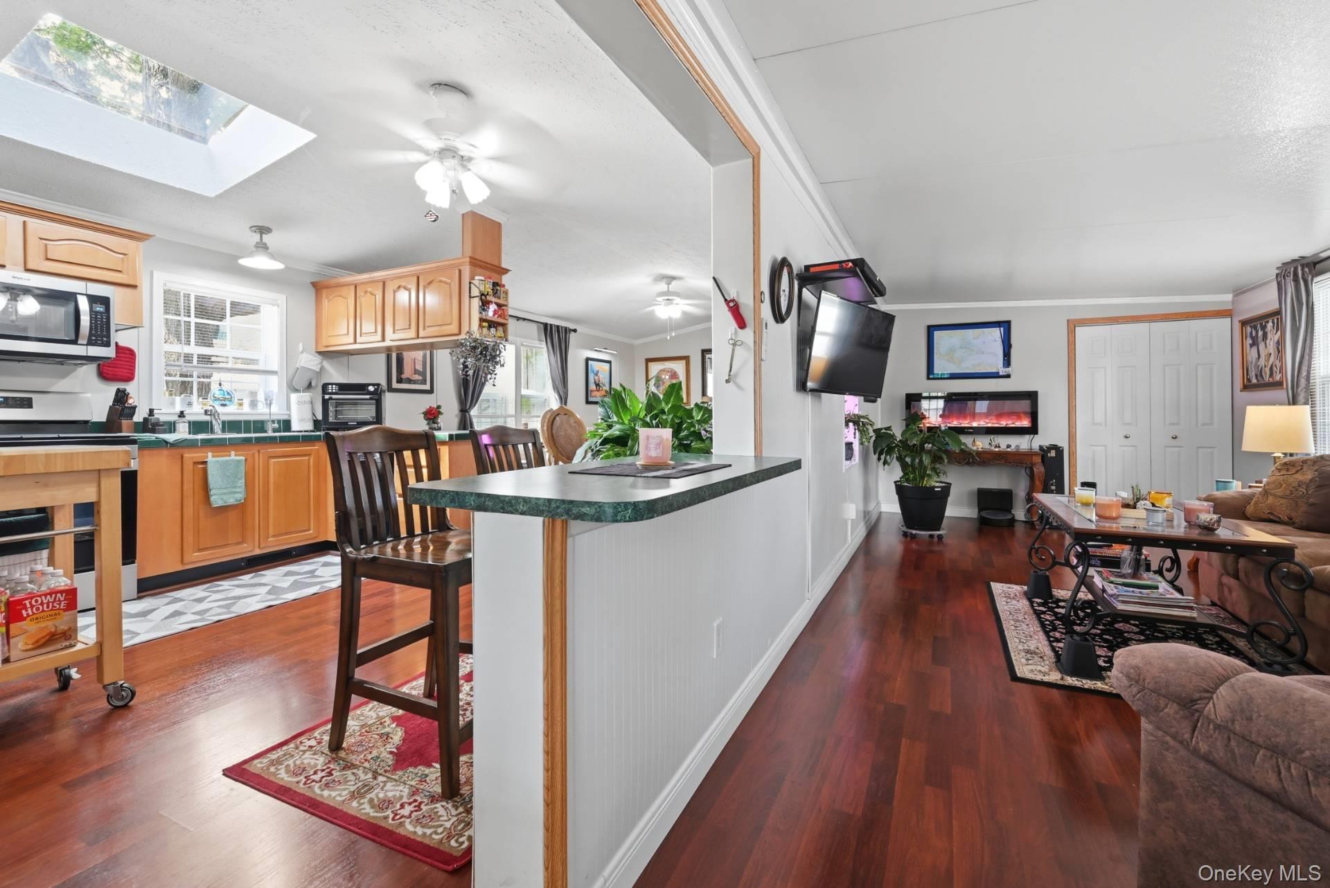 37 Hubbard Avenue 84 Property Photo 8