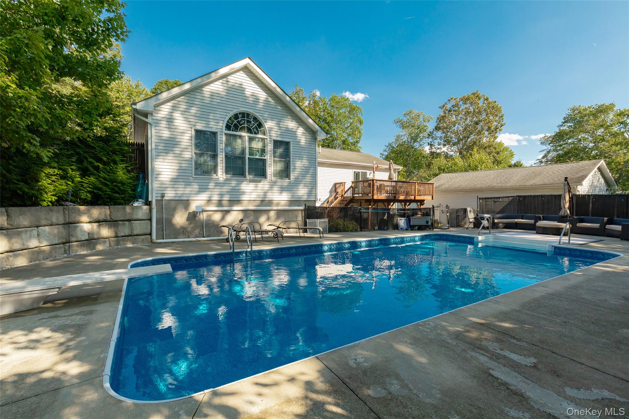 41 Martin Drive Property Photo 29