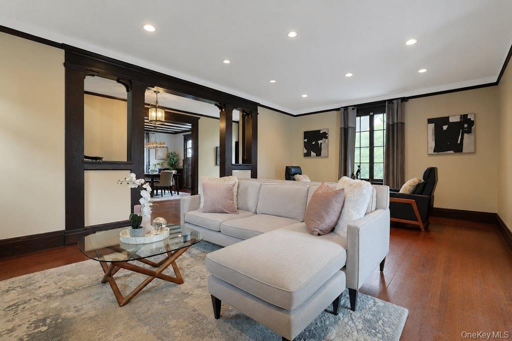 120 Lorraine Avenue Property Photo 8