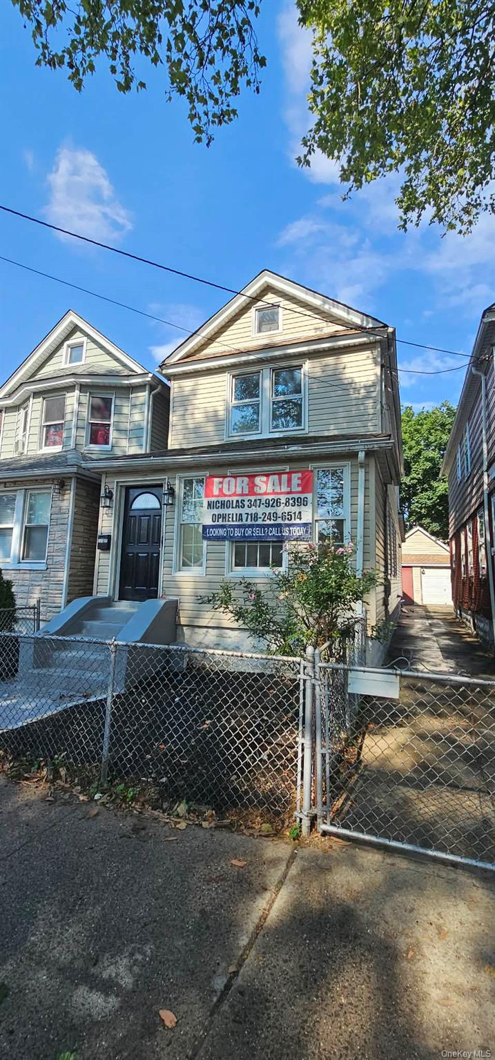 11735 133rd Street Property Photo 1