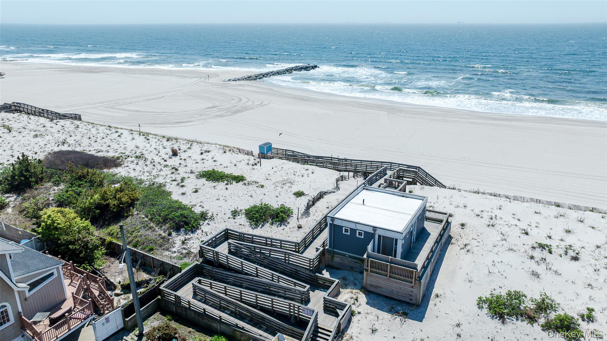 979 Oceanfront 11 Property Photo 22