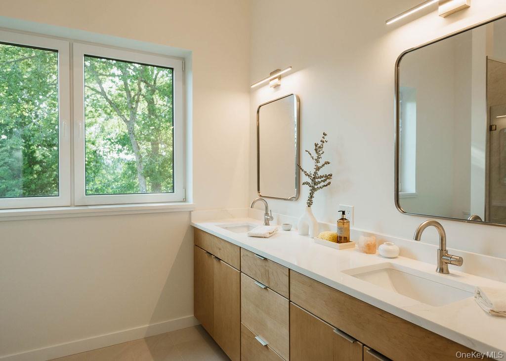 10 A Cooper Street Property Photo 19