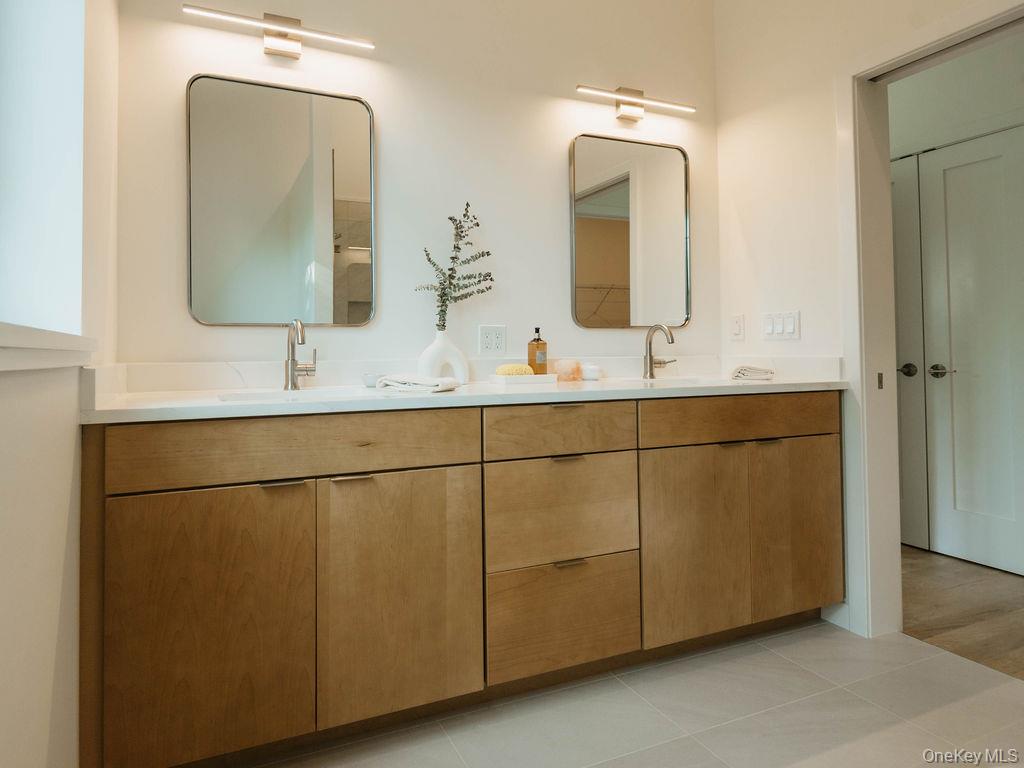 10 A Cooper Street Property Photo 20