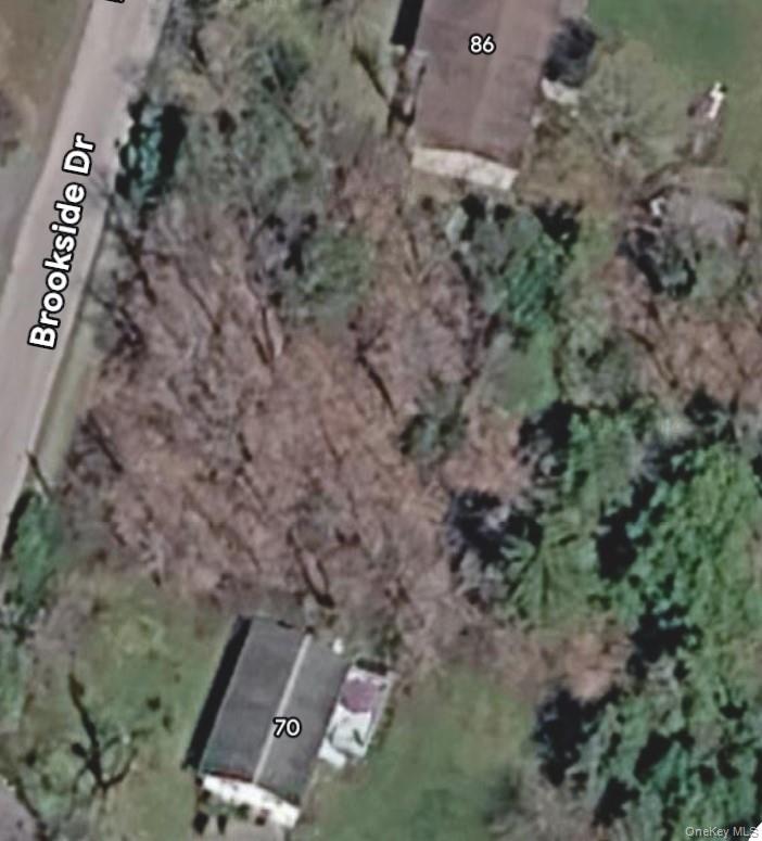 Brookside Drive Property Photo 1