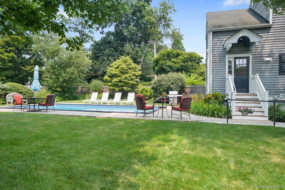 651 Secor Road Property Photo 32