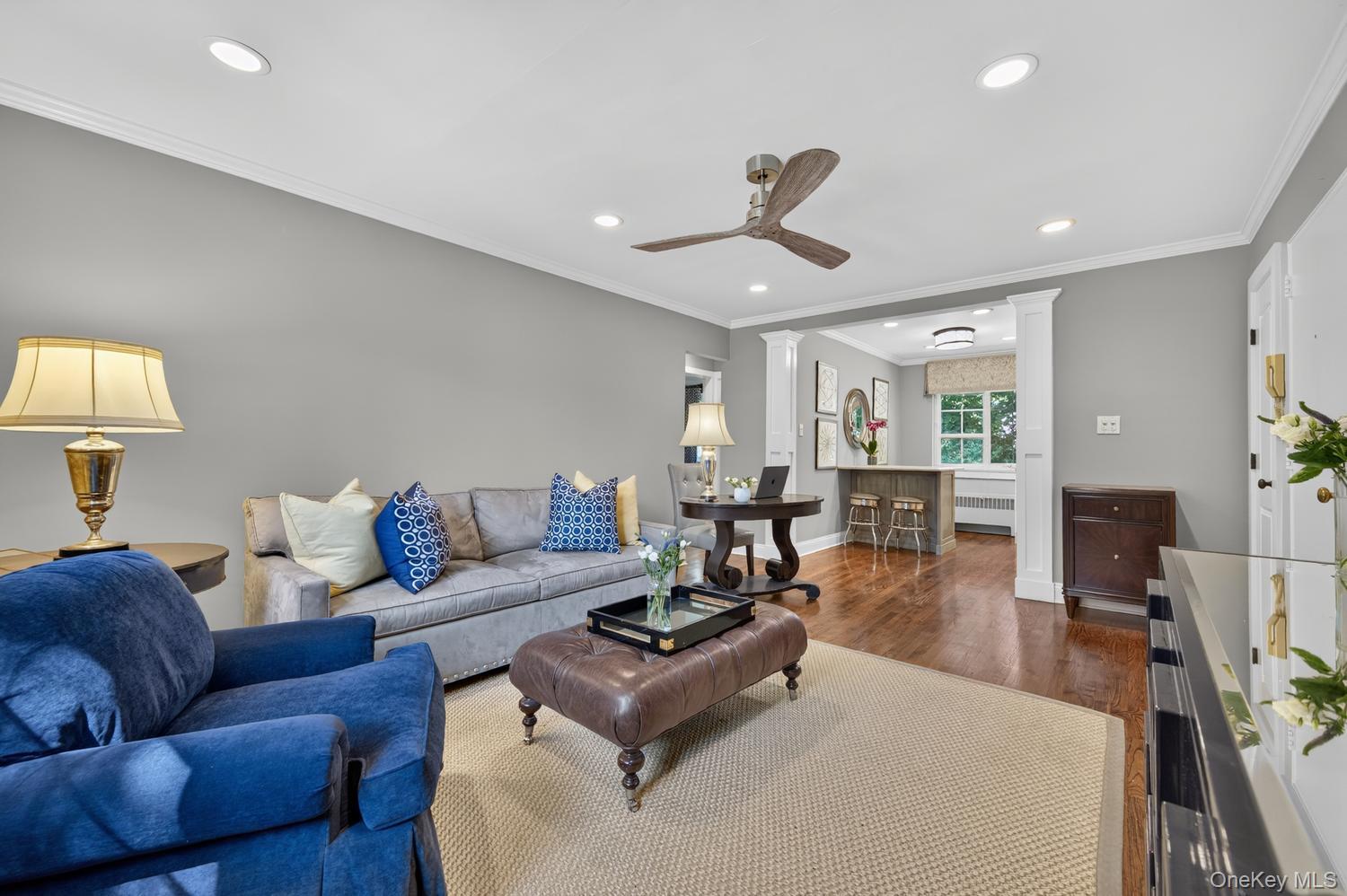 35 Nathan Hale Drive 25b Property Photo 4