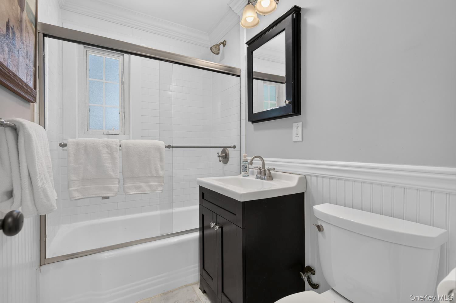 35 Nathan Hale Drive 25b Property Photo 11