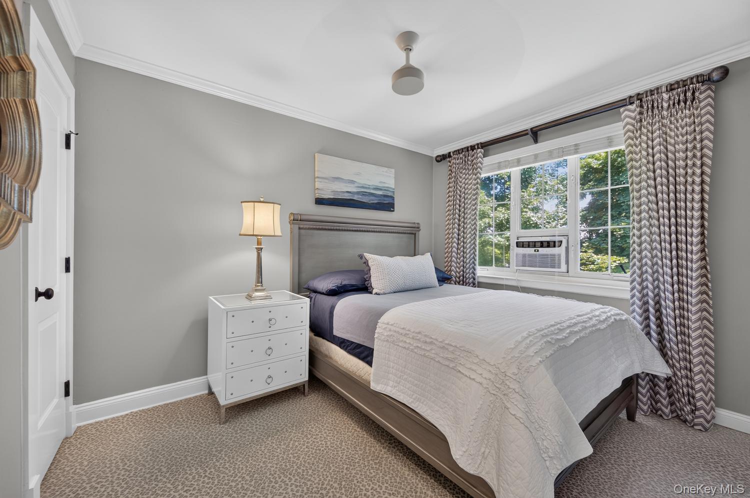35 Nathan Hale Drive 25b Property Photo 12