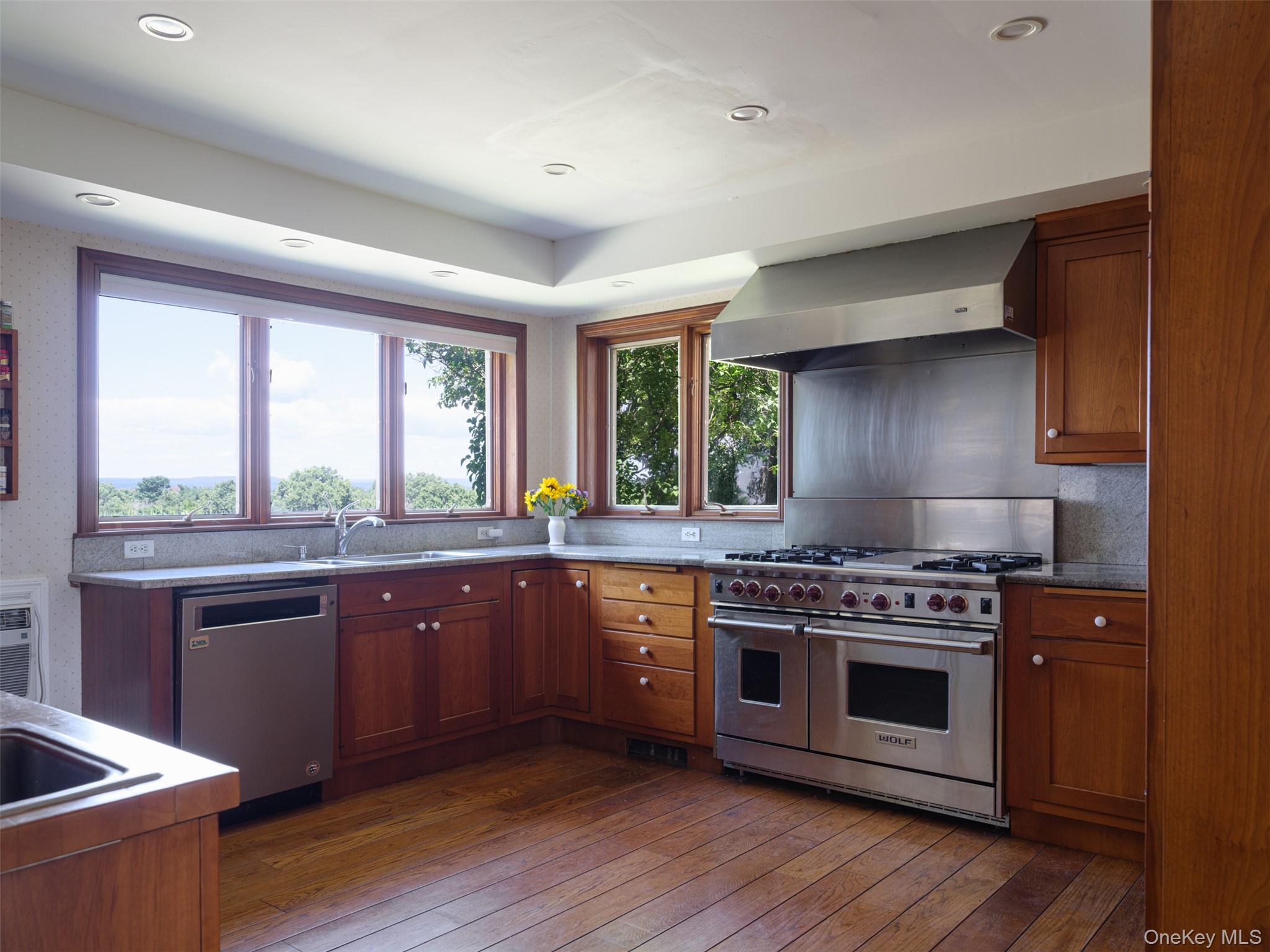 9 Breezy Ridge Road Property Photo 10