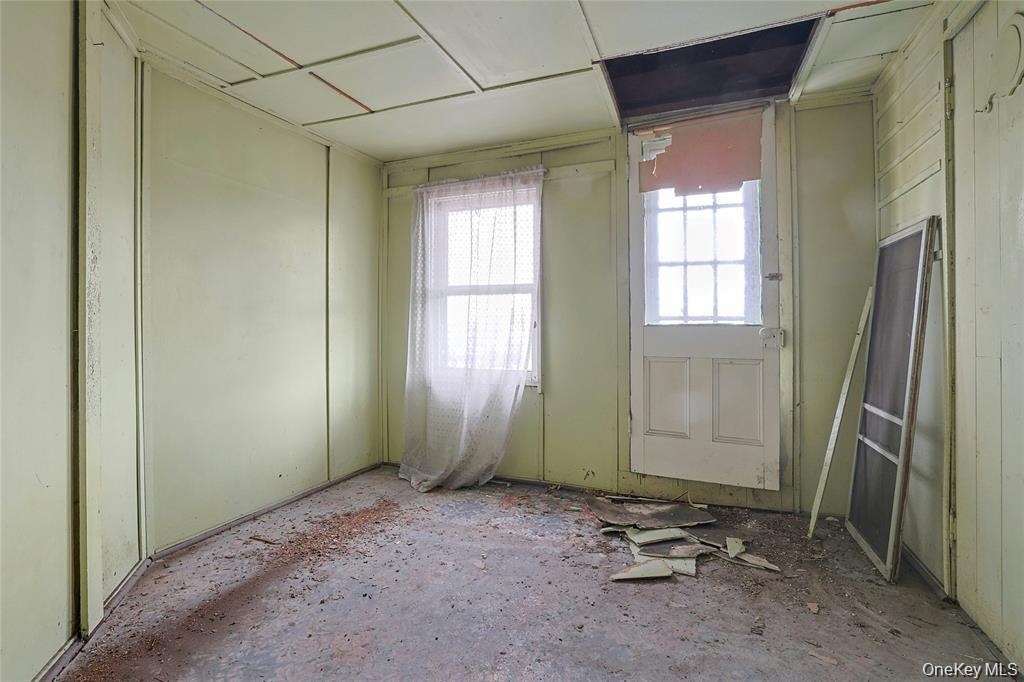 25 E Broome Street Property Photo 12