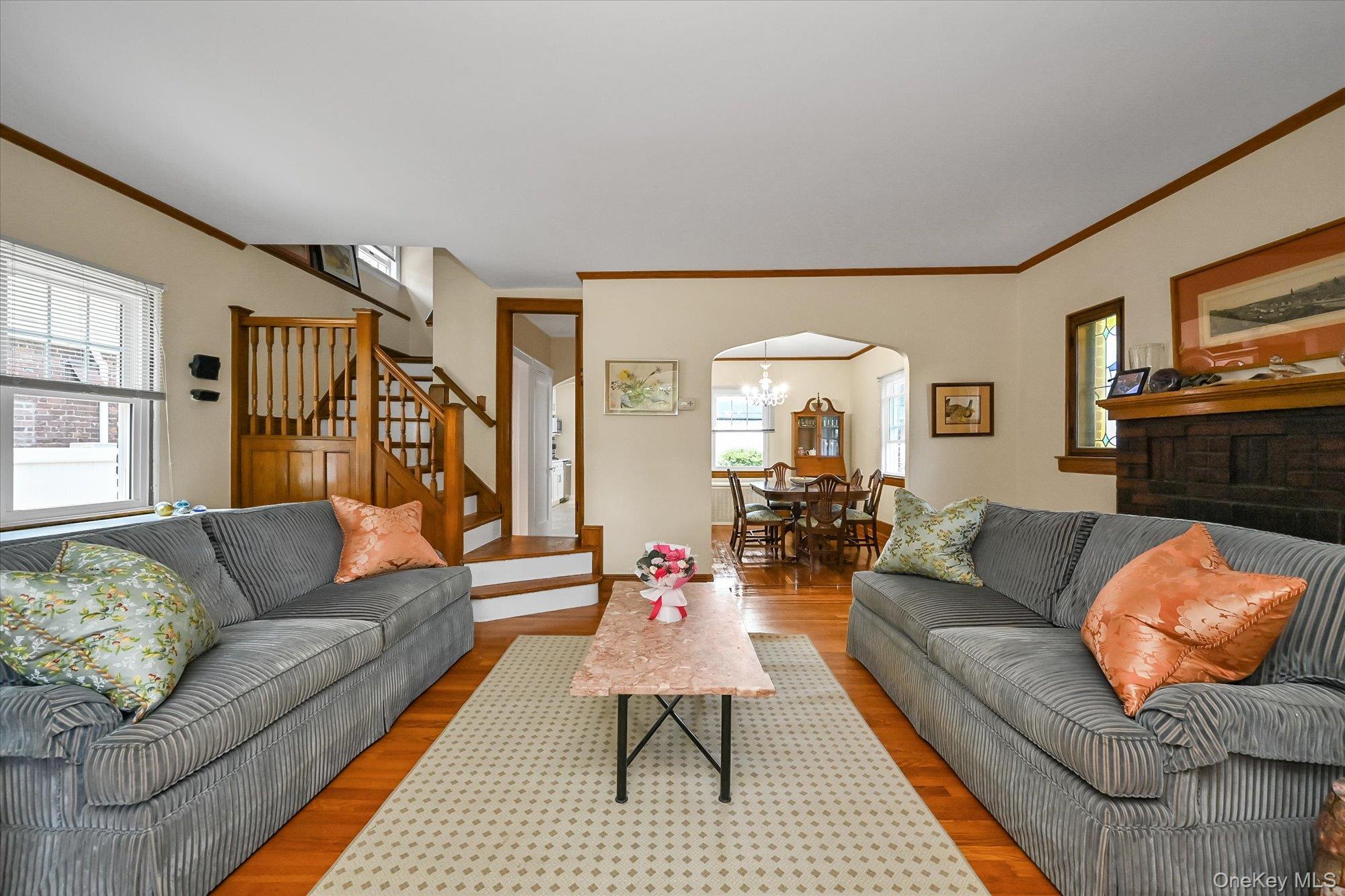 236-11 Seward Avenue Property Photo 5