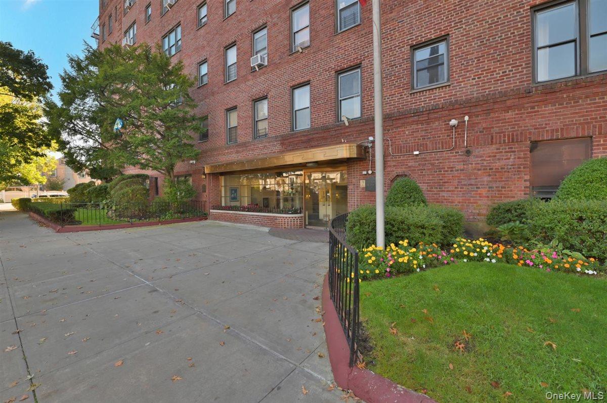 143-50 Hoover Avenue 104 Property Photo 14