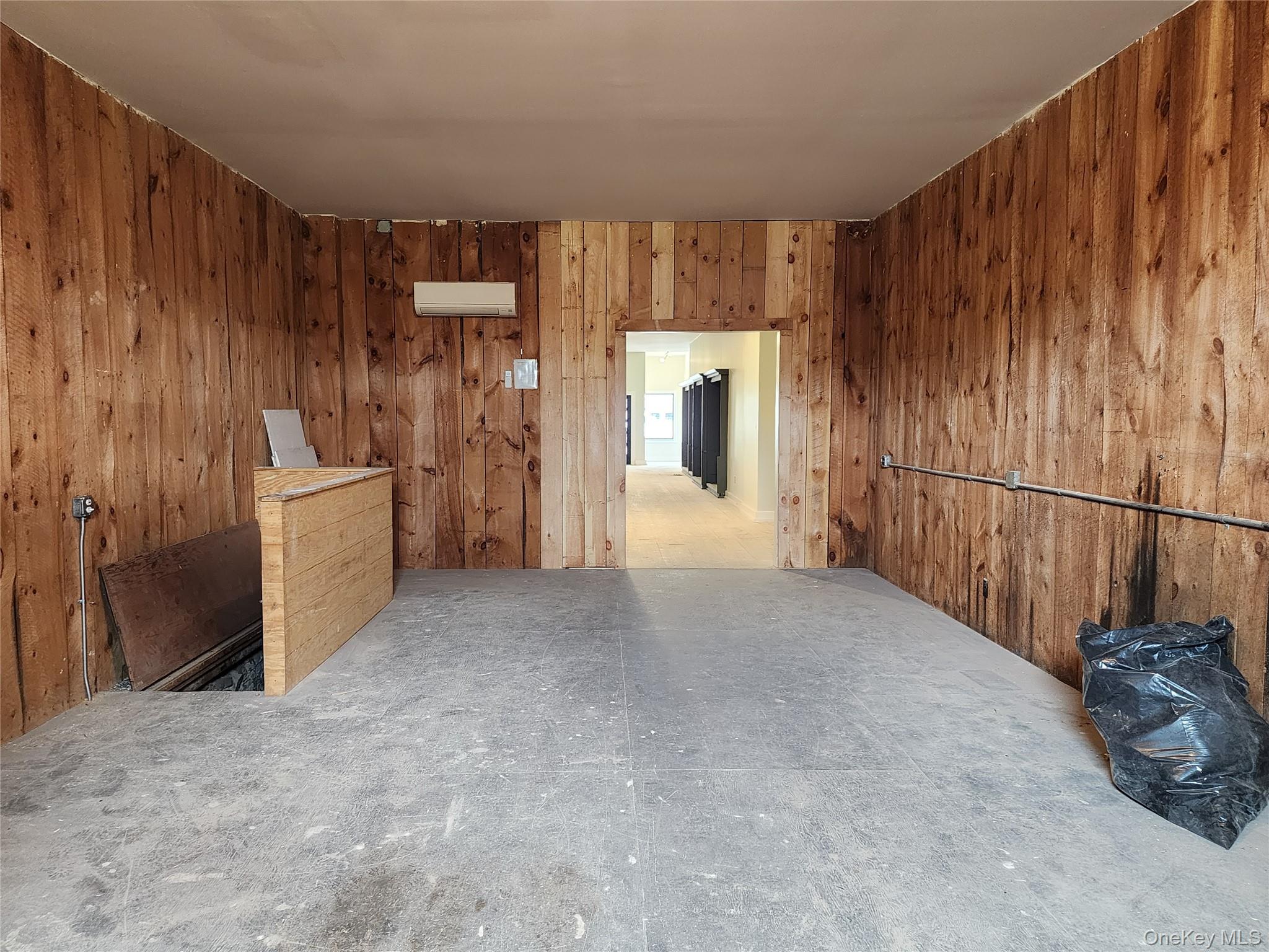 43 Front Street Property Photo 11