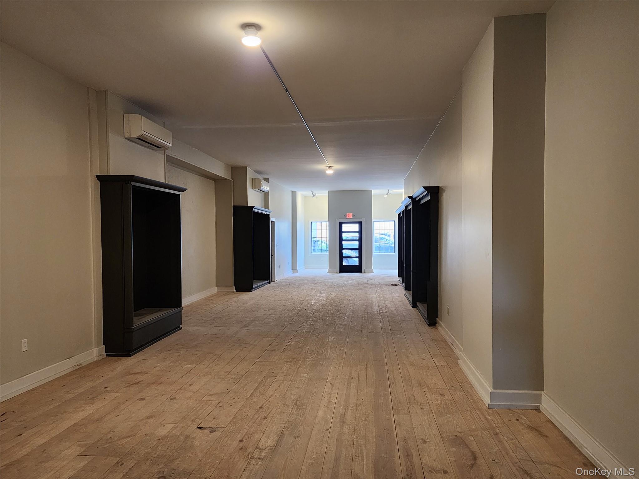 43 Front Street Property Photo 12