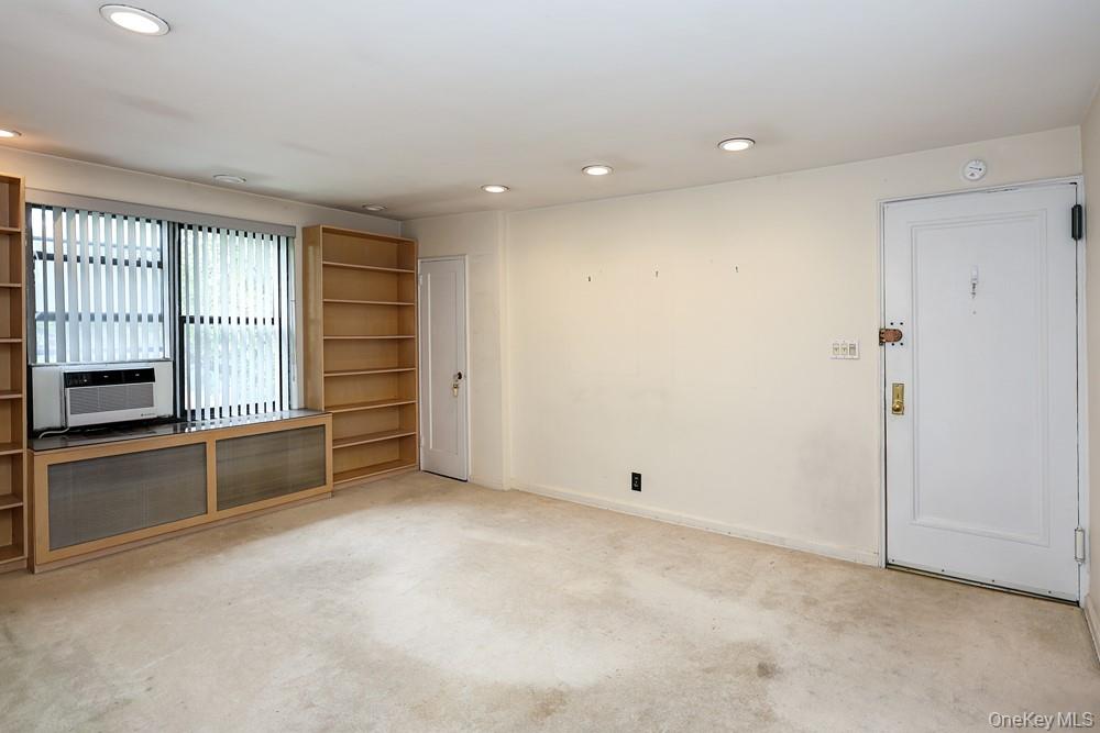 189-19 39th Avenue 118 Property Photo 4