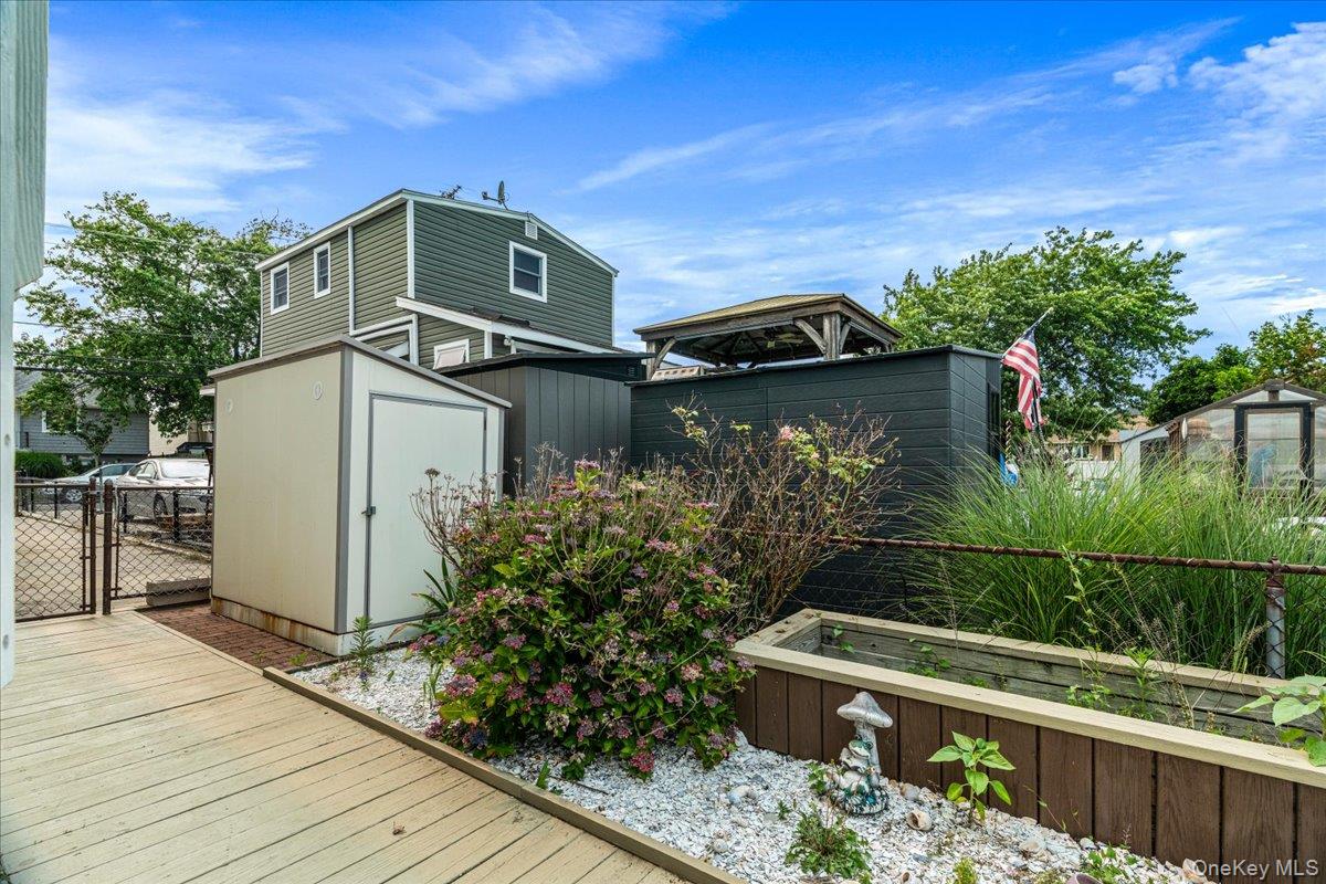 117 Gordon Place Property Photo 27