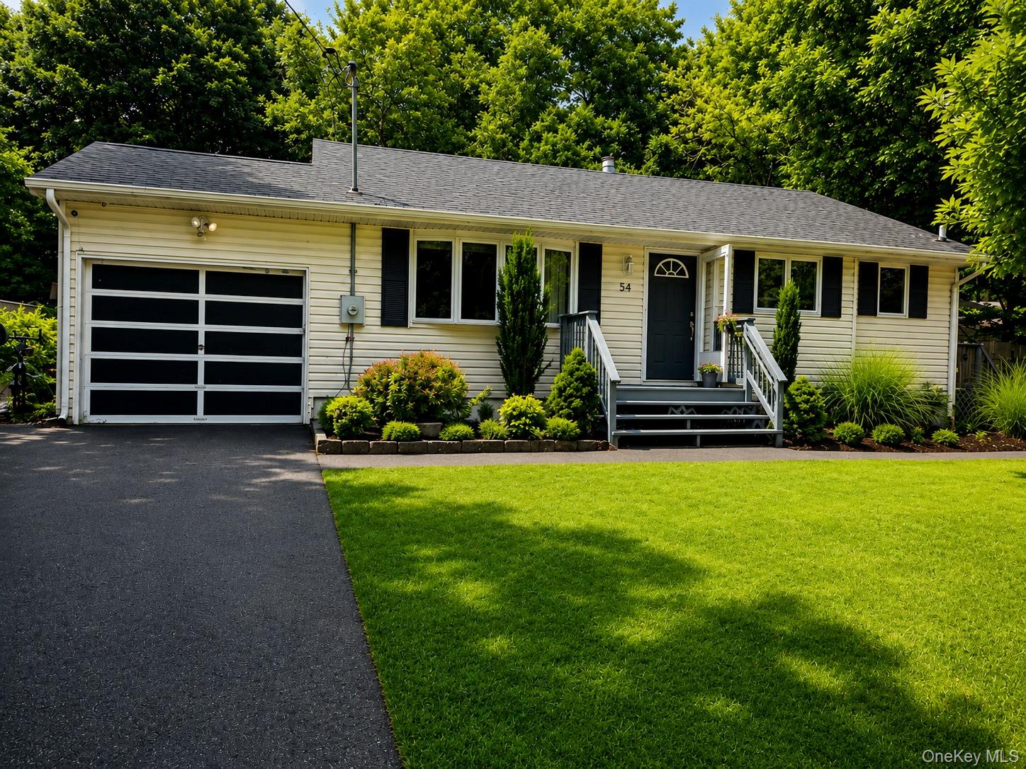 54 Capt Shankey Drive Property Photo 2