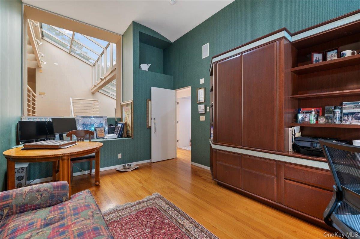 24 Emerson Road Property Photo 32