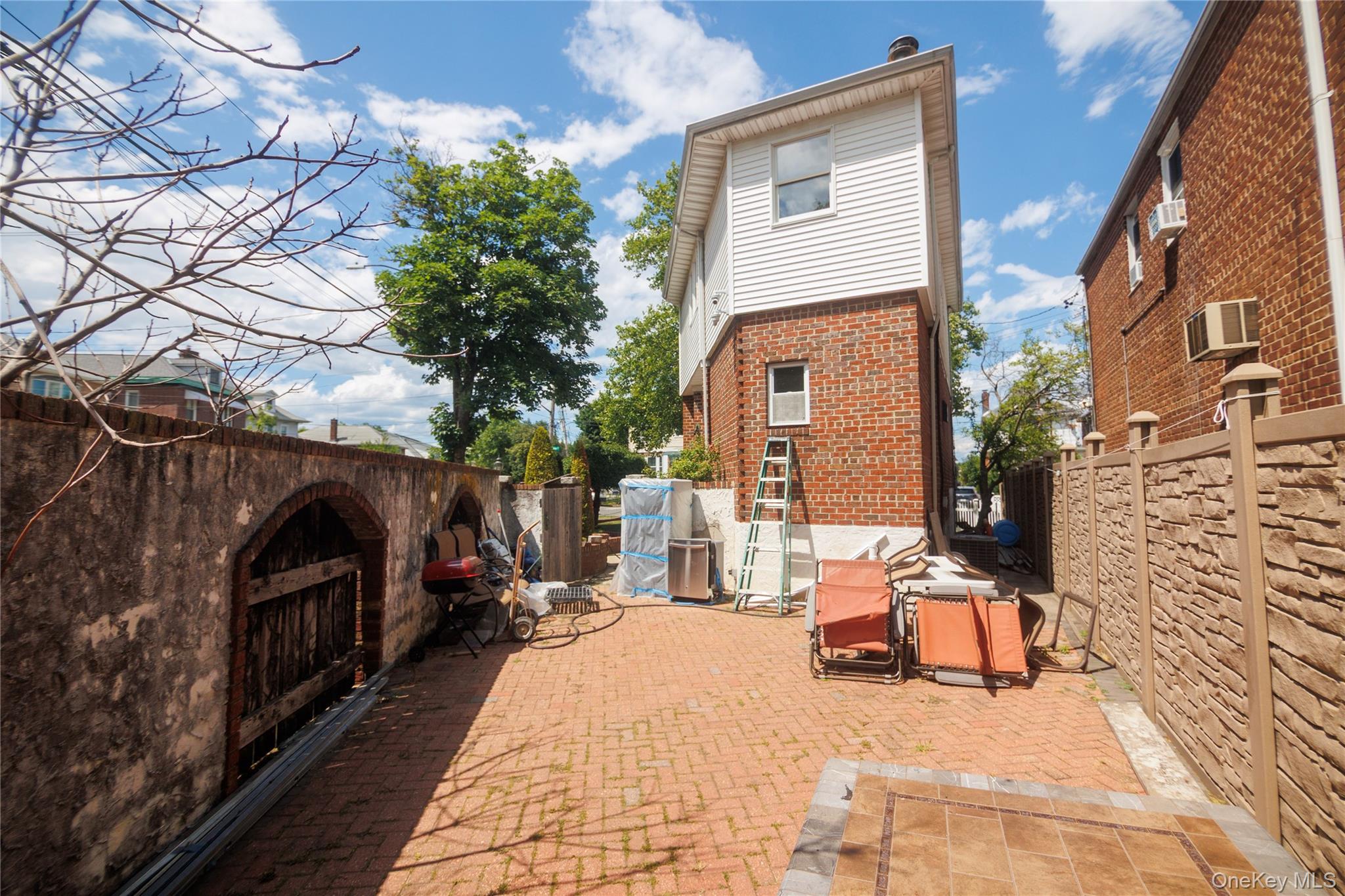 1340 Siegfried Place Property Photo 16