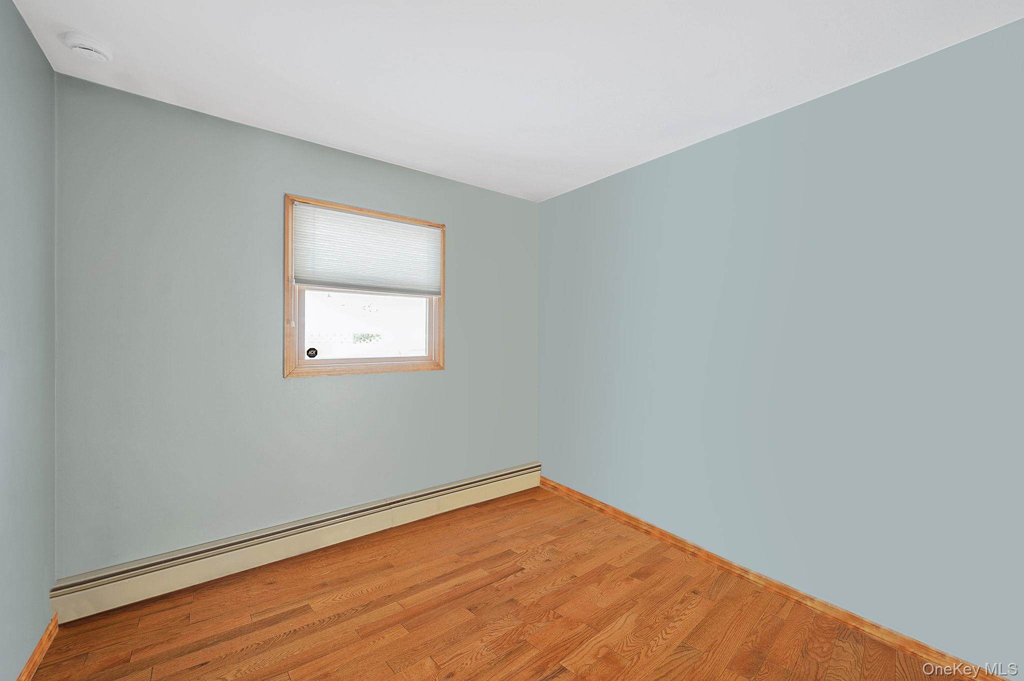 6 Hillside Road Property Photo 13