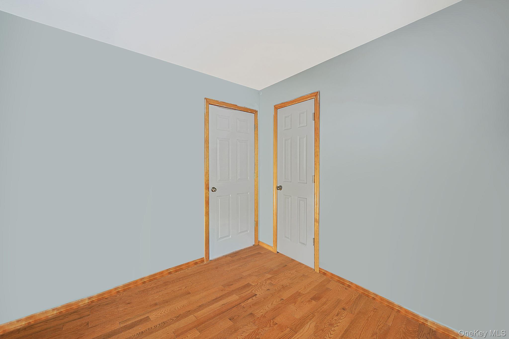 6 Hillside Road Property Photo 14