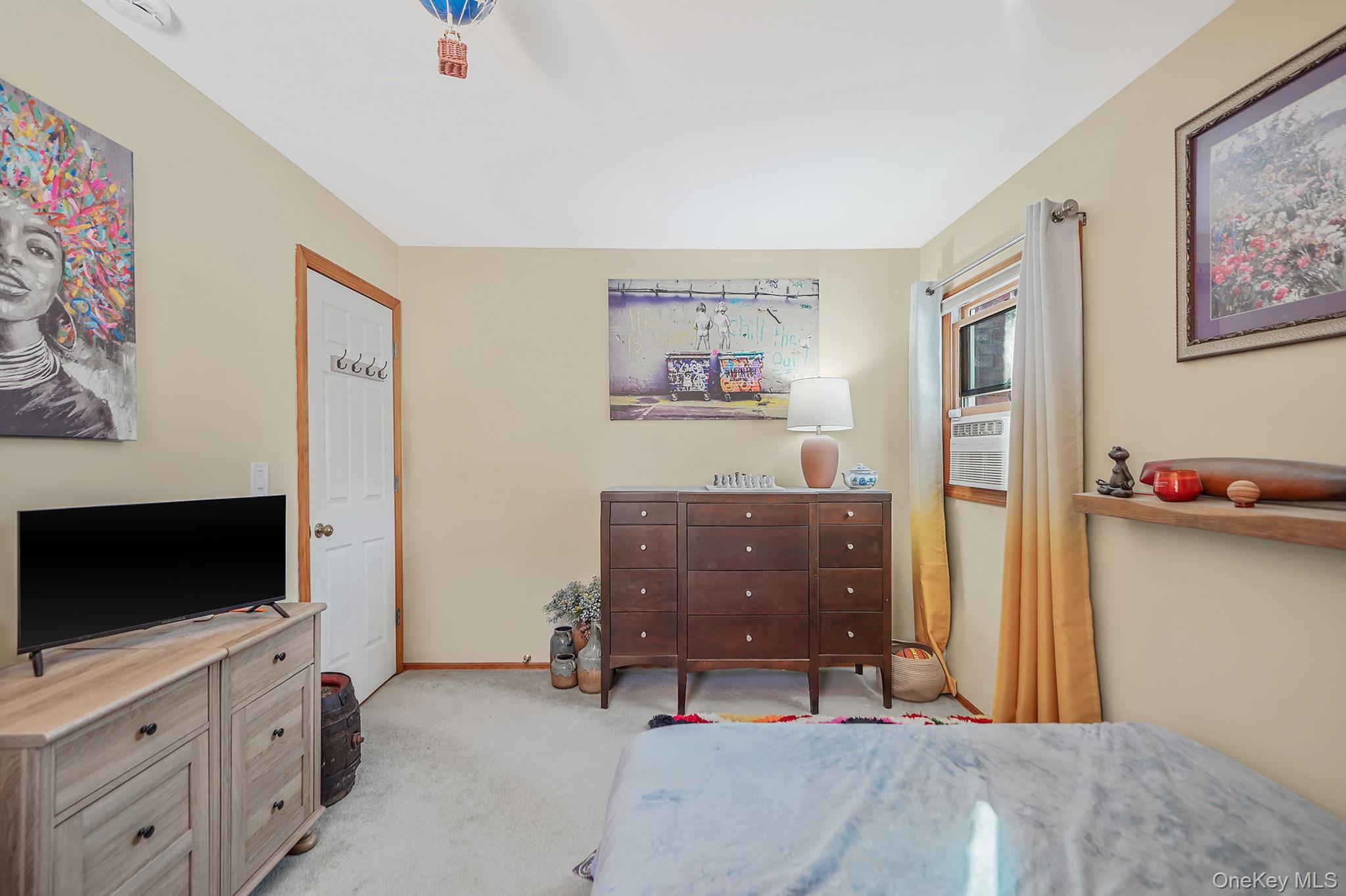 6 Hillside Road Property Photo 16