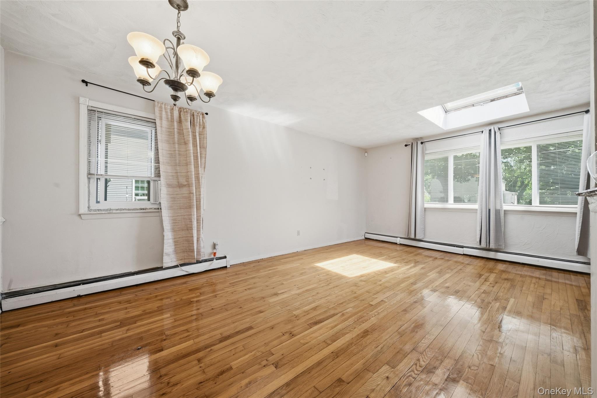 52 N 15th Street Property Photo 5