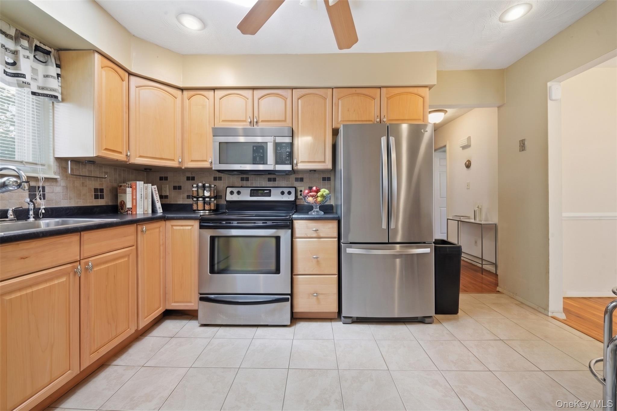52 N 15th Street Property Photo 6