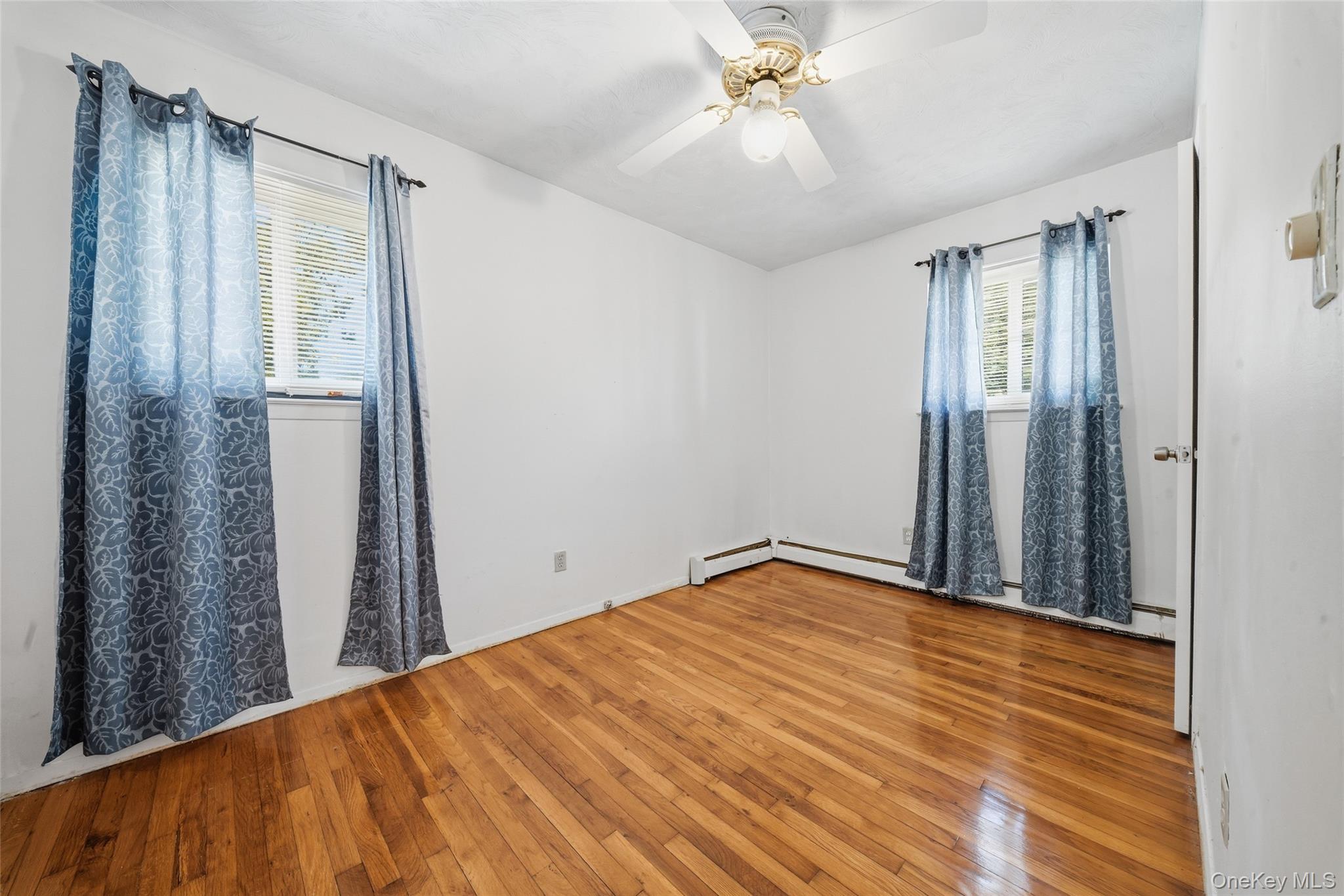 52 N 15th Street Property Photo 8
