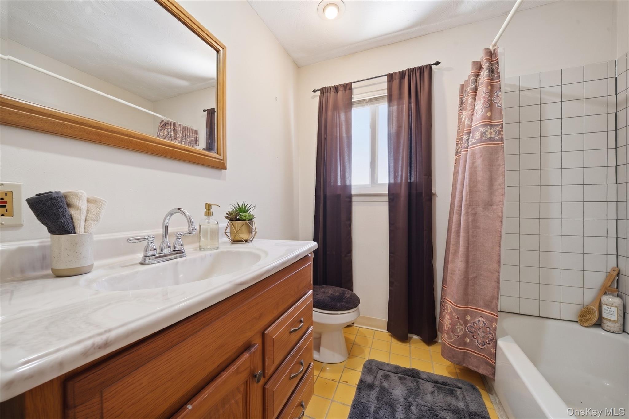 52 N 15th Street Property Photo 10