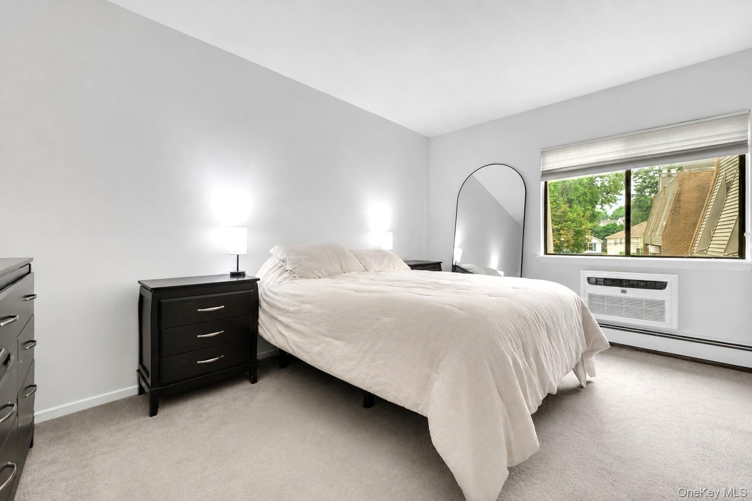 492 N Broadway 10 Property Photo 19