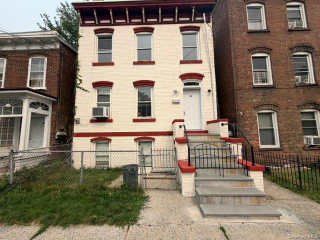 42 Carpenter Avenue Property Photo 1