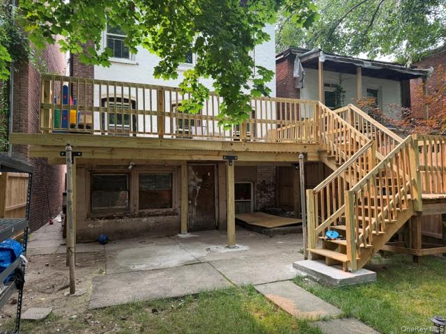 42 Carpenter Avenue Property Photo 33
